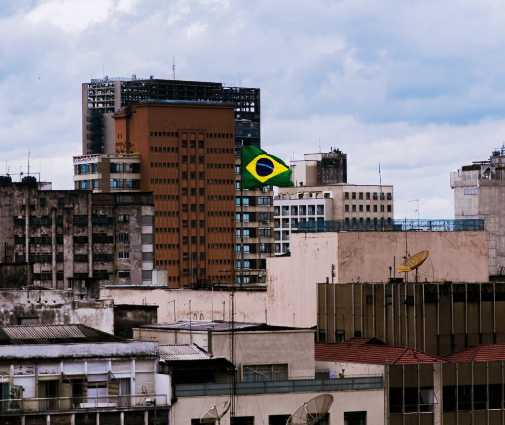 CondoTudo: Prédios antigos dominam 50% das cidades no país