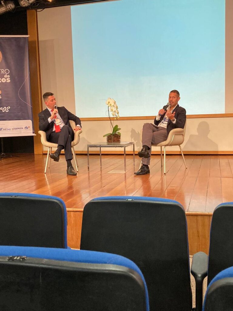 Abadi realiza evento de atualização para síndicos