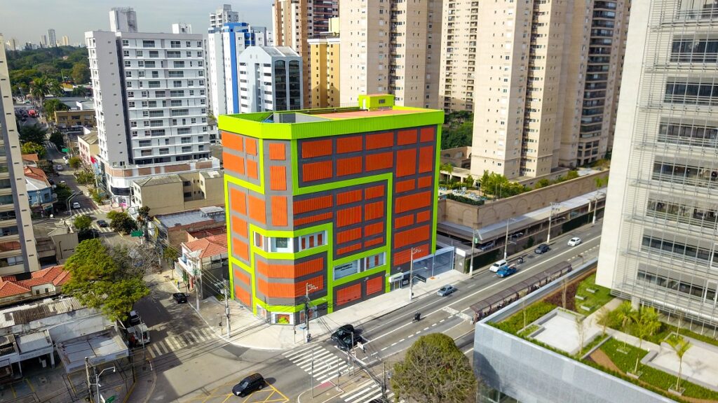 Self storage vira aliado de quem mora em apartamentos compactos