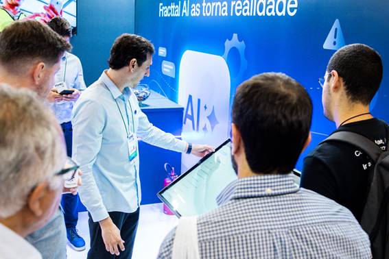 Fracttal One anuncia parceria com ChatGPT, Claude e Gemini